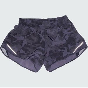 lululemon Hotty Hot II *Long 4” Shorts (Camo)